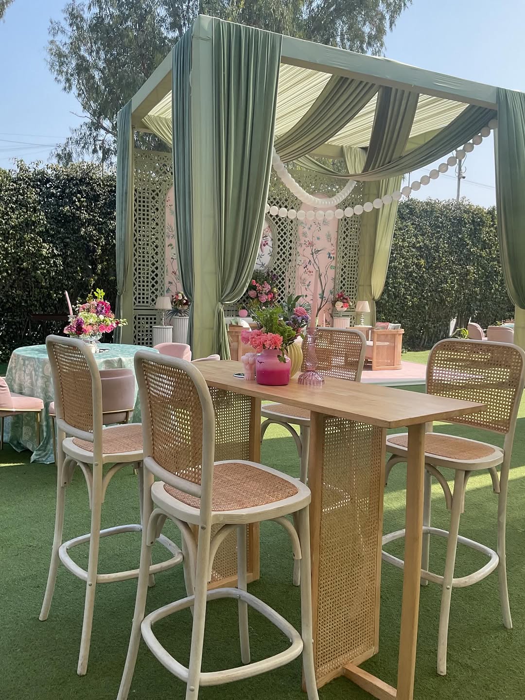 Garden Lounge Seating