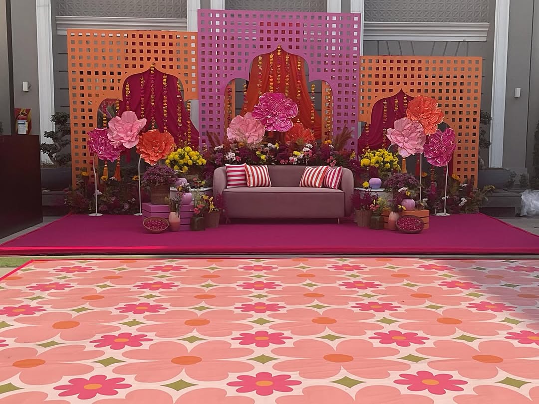 Blush Floral Reception Stage